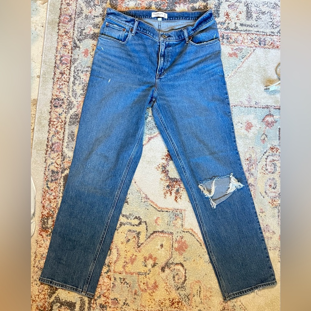 Abercrombie & fitch the 90’s straight low rise jeans